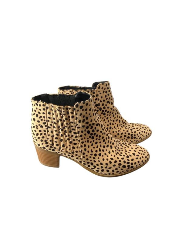 Boots Ankle Heels By Clothes Mentor In Animal Print, Size: 6.5 Cheap