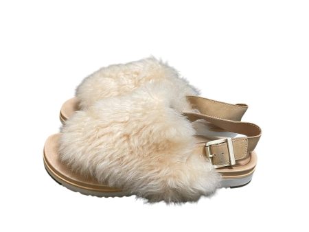 Sandals Designer By Ugg In Cream, Size: 11 Online now