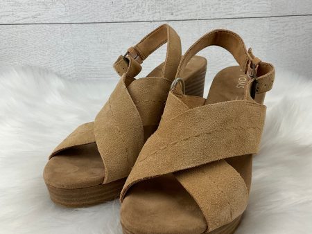 Shoes Heels Block By Toms In Cream, Size: 8.5 For Sale